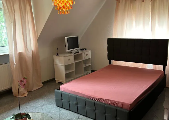 Im Duesseldorfer Norden * Düsseldorf